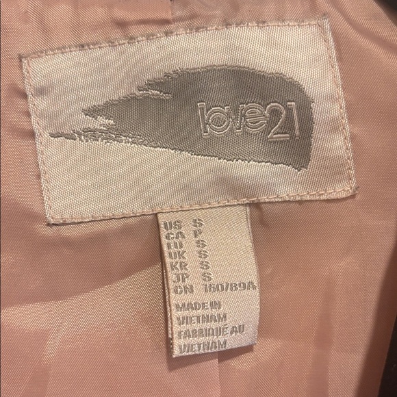 Forever 21 Blush Pink Blazer - Picture 2 of 6